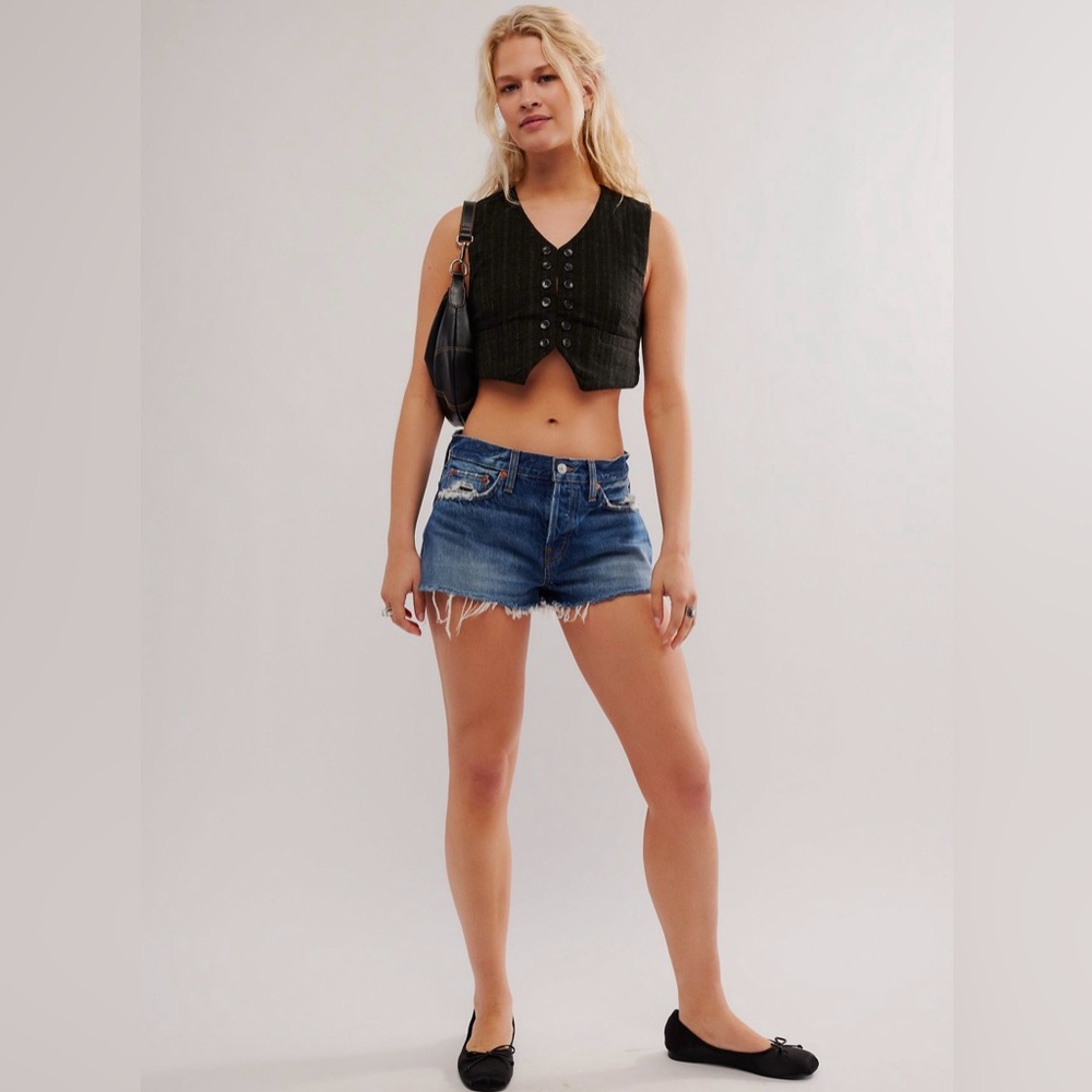 Anthropologie Free People Denim Raw‎ Edge Cutoff Shorts 29